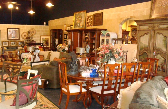 Consignment Furniture Showroom